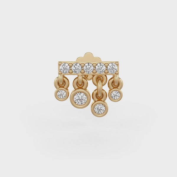 Sparkling 18ct gold waterfall diamond stud