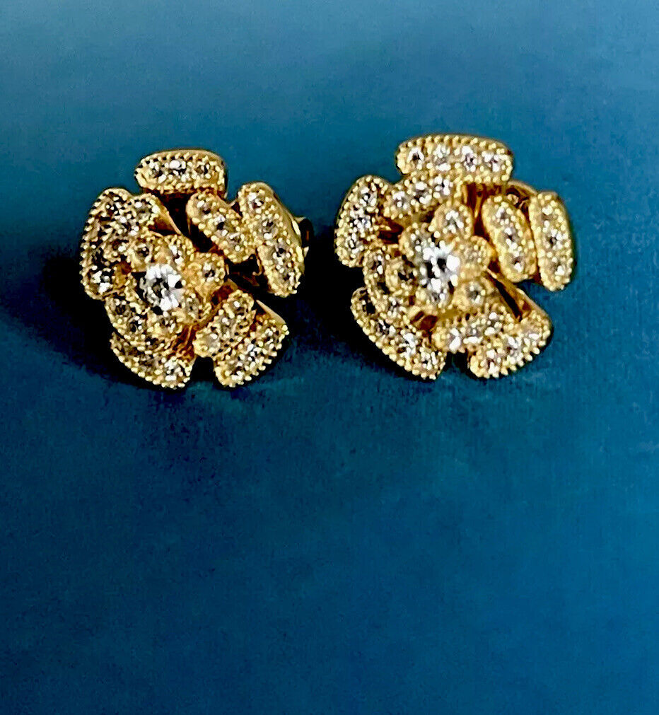 Cervin Blanc 18ct yellow gold diamond earrings, Alpine Rose studs 