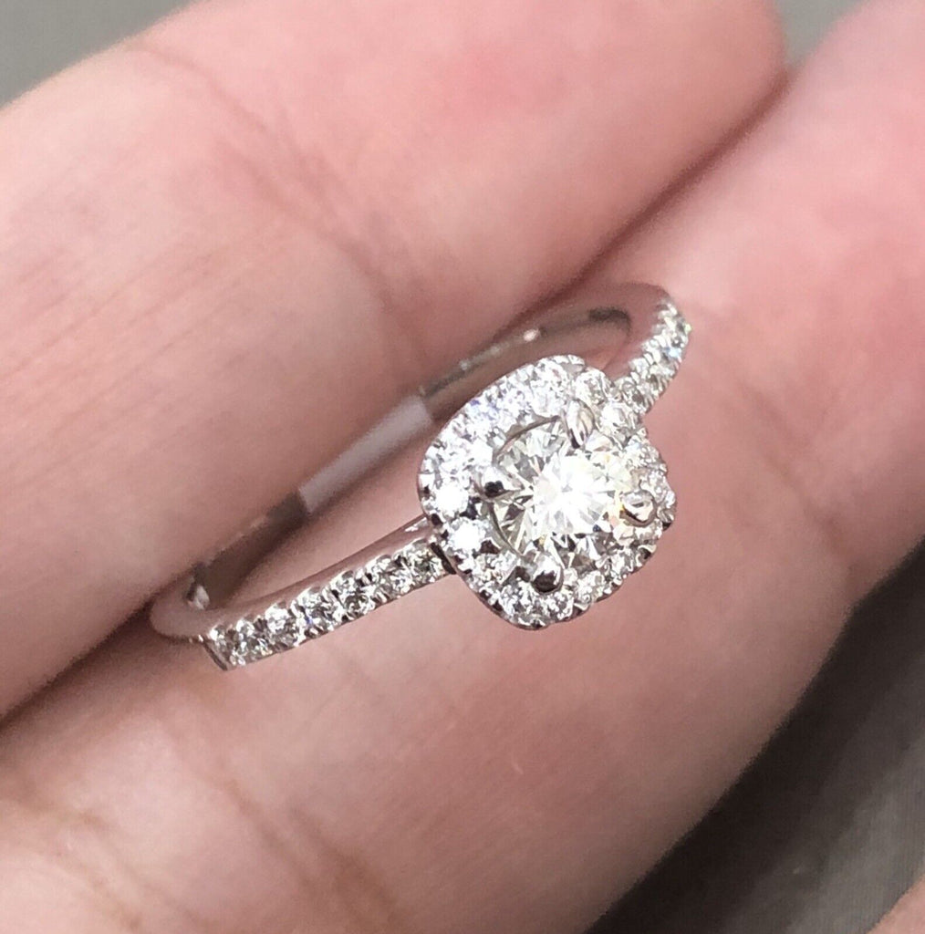 18ct white gold diamond ring