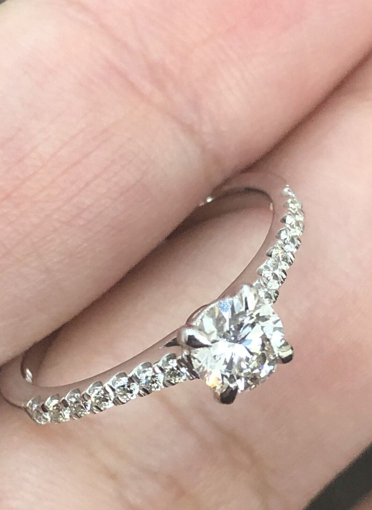 White gold diamond ring for weddings and gifts