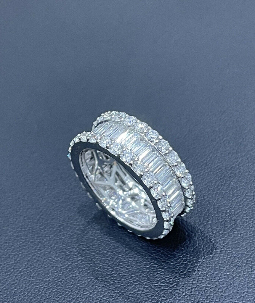 18ct white gold 4ct diamond ring