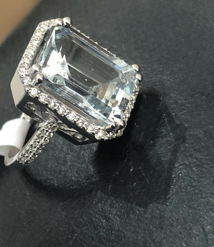 Hallmarked diamond ring 